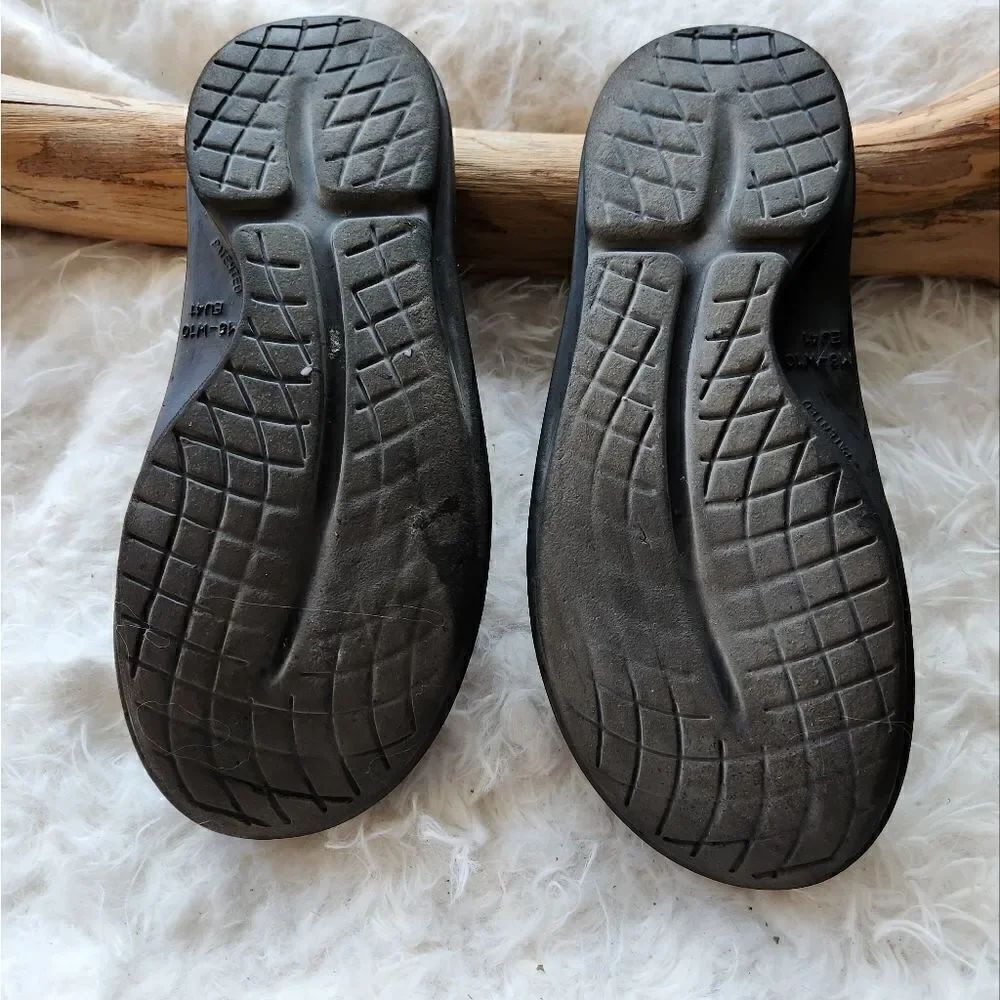 Oofos black clogs - Picture 7 of 12